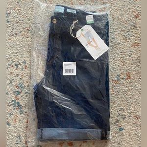 Regeneration by Celebrity Pink Bermuda Shorts